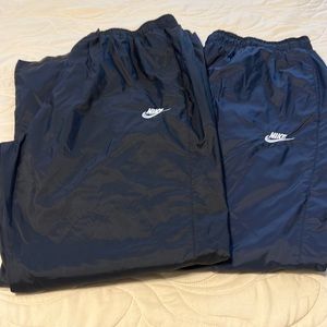 Nike windbreaker pants with mesh inlet dark blue and black size XXL